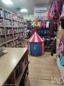 Espaço comercial à venda na Alverca