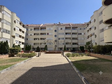 Apartamento T3 à venda na Rua Adriana de Vecchi