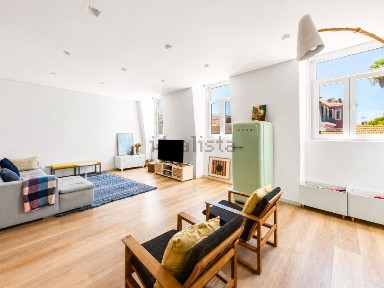 Apartamento T3 à venda na Lapa