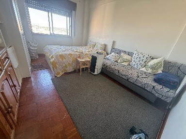 Apartamento T2 à venda na Rua Ricardo Reis, 4