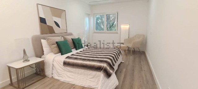 Apartamento T3 à venda na Rua República da Bolívia