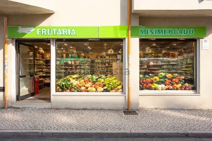 Espaço comercial à venda na Rua Francisco José Victorino s/n
