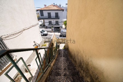 Carnide, Centro Histórico - Quinta da Luz, Rua General Henrique de Carvalho, 5
