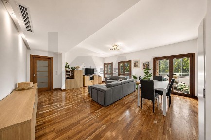 Apartamento T3 à venda na Avenida Pedro Álvares Cabral s/n