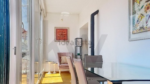 Apartamento T2 à venda na Rua das Trinas s/n
