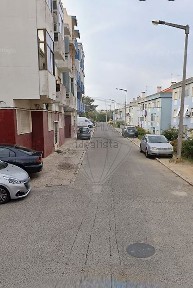 Apartamento T2 à venda na Rua Almirante Gago Coutinho