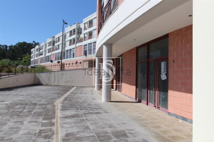 Espaço comercial à venda na Fábrica da Pólvora