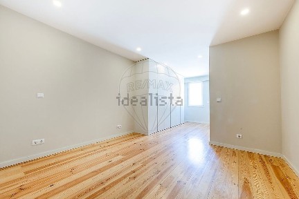 Duplex à venda na Rua Artilharia 1
