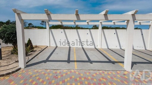 Moradia em banda à venda no Centro de A dos Cunhados