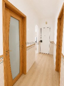 Apartamento T2 à venda na Rua Cândido dos Reis