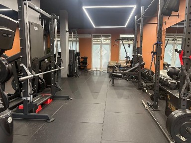 Espaço comercial à venda na Avenida Combatentes, 3