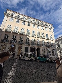 Armazém à venda na Rua do Carmo