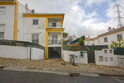 Loures