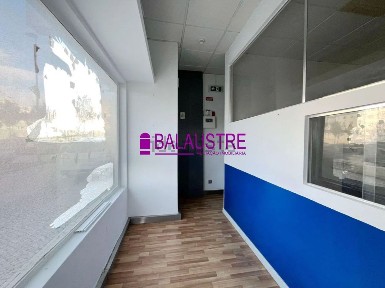 Espaço comercial à venda na Parede