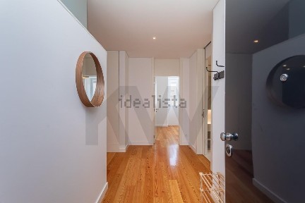 Duplex à venda na Rua de Santa Marta, 32
