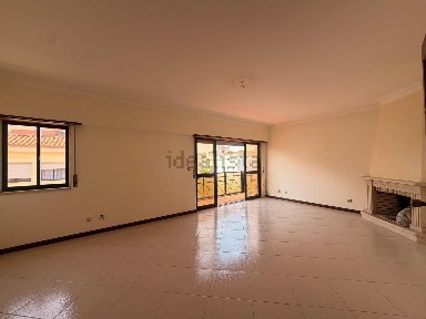 Duplex à venda na Rua Manuel de Almeida e Vasconcelos, 8