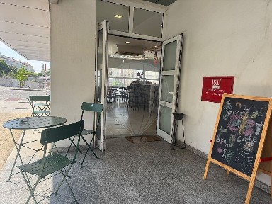 Espaço comercial à venda na Avenida Senhor Jesus dos Navegantes