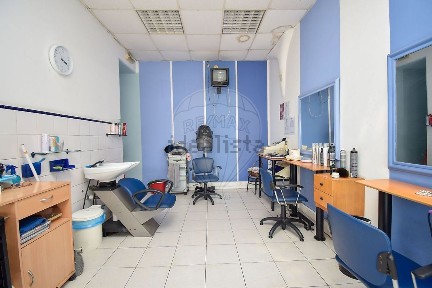 Espaço comercial à venda na Rua António Maria Baptista, 1 b