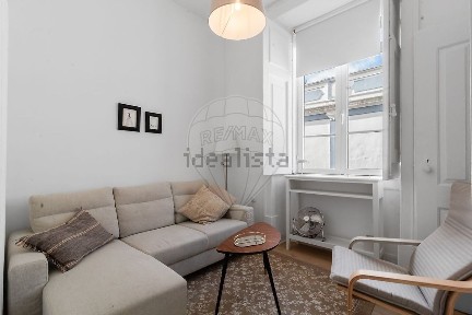 Apartamento T2 à venda na Travessa do Alcaide