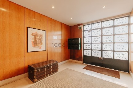 Apartamento T3 à venda na Escolas Gerais, 7