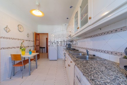 Apartamento T2 à venda em Castanheira do Ribatejo e Cachoeiras