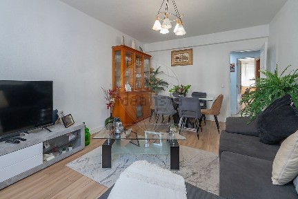 Apartamento T3 à venda em Póvoa de Santa Iria e Forte da Casa