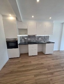 Apartamento T2 à venda em Sacavém e Prior Velho
