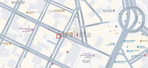 Espaço comercial à venda na Rua Pinheiro Chagas