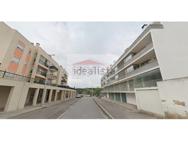 Espaço comercial à venda em Azambuja