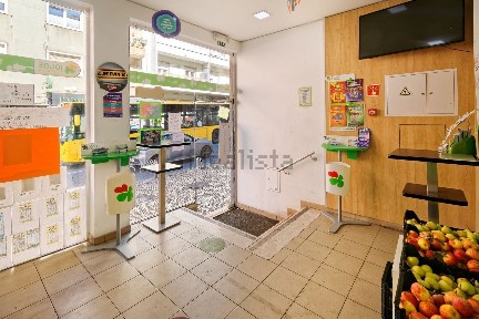 Espaço comercial à venda na Rua Elias Garcia