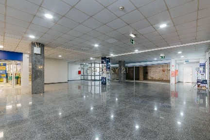 Espaço comercial à venda no Bairro de Santa Cruz