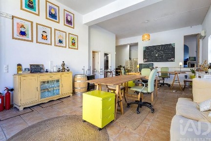 Espaço comercial à venda na São Pedro de Penaferrim