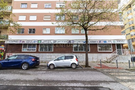 Odivelas, Centro, Rua Domingos Sequeira, 12