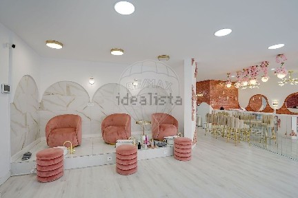 Espaço comercial à venda na Rua Manuel de Arriaga