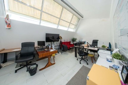 Espaço comercial com rentabilidade à venda na Estrada de São Marcos