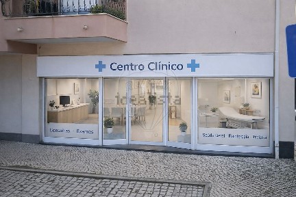 Espaço comercial à venda na Rua Doutor Aurélio Ricardo Belo s/n