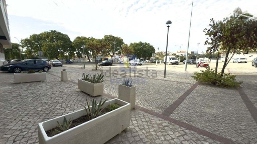 Espaço comercial à venda na Guerreiros