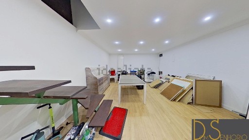 Espaço comercial à venda na Avenida Álvaro Pais