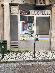 Espaço comercial com rentabilidade à venda na Rua do Cabo