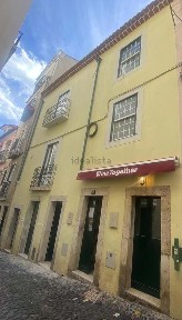 Espaço comercial à venda na Rua do Salvador