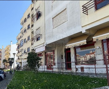 Espaço comercial à venda na Rua Eusébio da Silva Ferreira