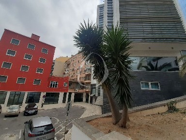 Espaço comercial à venda na Av. da Liberdade - Marquês de Pombal
