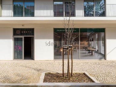 Espaço comercial à venda na Rua Carlos George