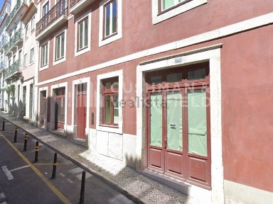 Espaço comercial à venda na Rua da Esperança