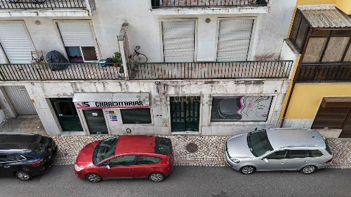 Espaço comercial à venda em Casal de Cambra