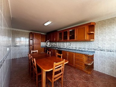 Arrendamento de moradia geminada em Abraveses