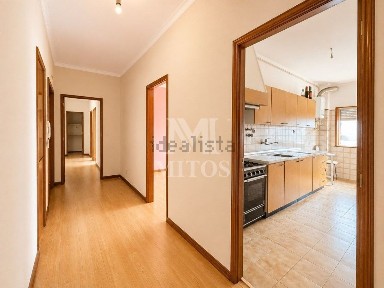 Apartamento T3 à venda em Darque