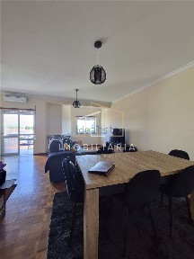Apartamento T3 à venda em Currelos