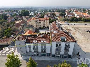 Apartamento T3 à venda em Currelos