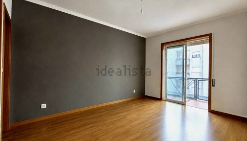Apartamento T3 à venda em Darque